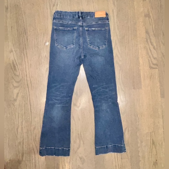 Dear John JEANNE SUPER HIGH RISE CROPPED FLARE JEANS Medium Wash Women’s size 25 - Picture 7 of 8